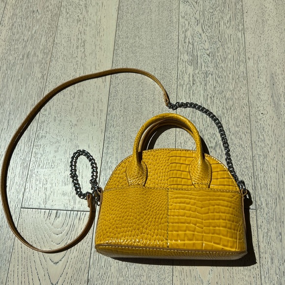 Zara Yellow Faux Crocodile Pattern Handbag - Picture 3 of 7